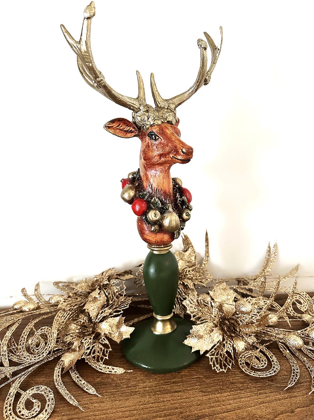 Asil Geyik Figürü - Dekoratif Obje , Yılbaşı Aksesuarı ,Hediyelik Biblo