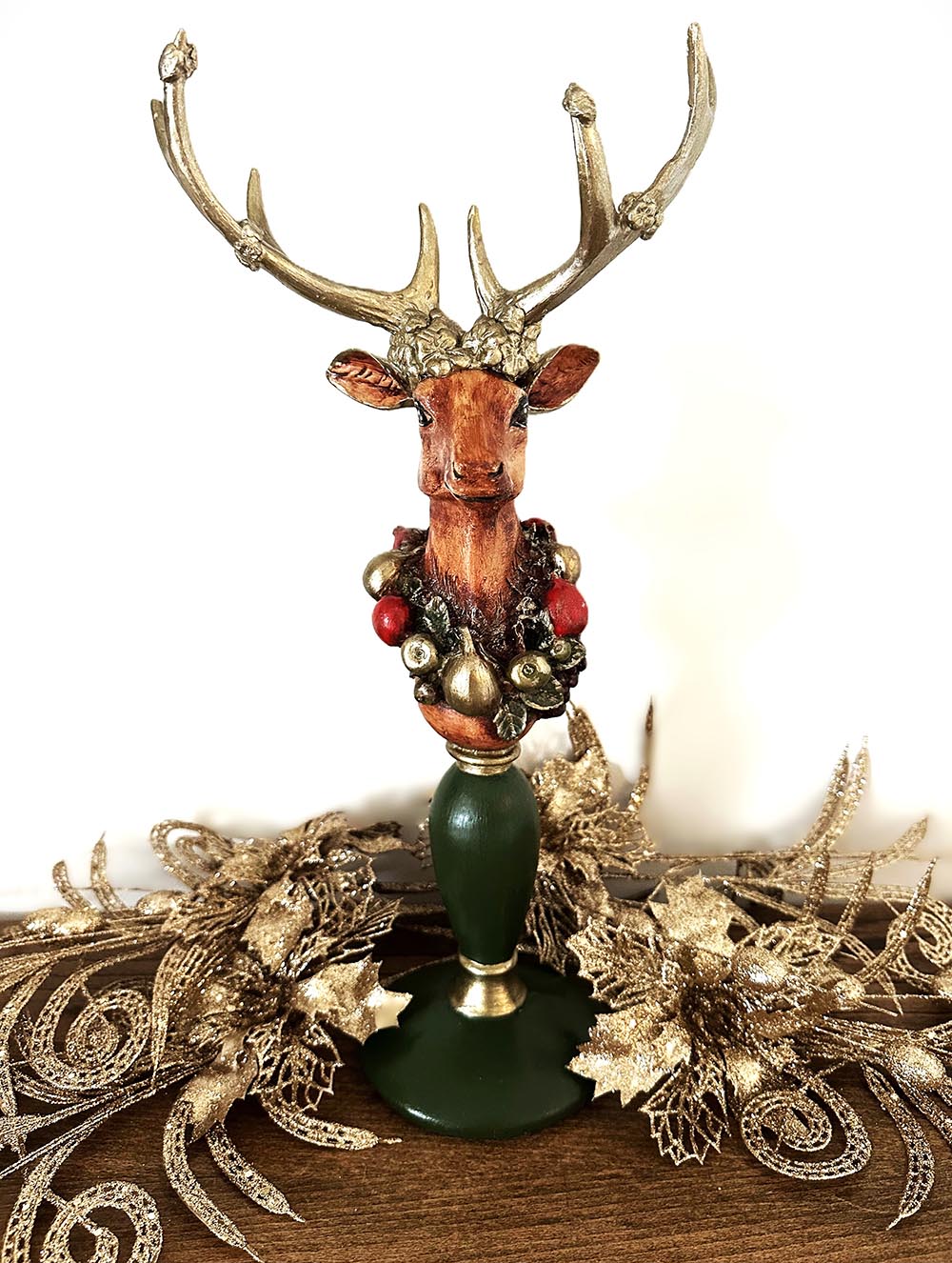 Asil Geyik Figürü - Dekoratif Obje , Yılbaşı Aksesuarı ,Hediyelik Biblo