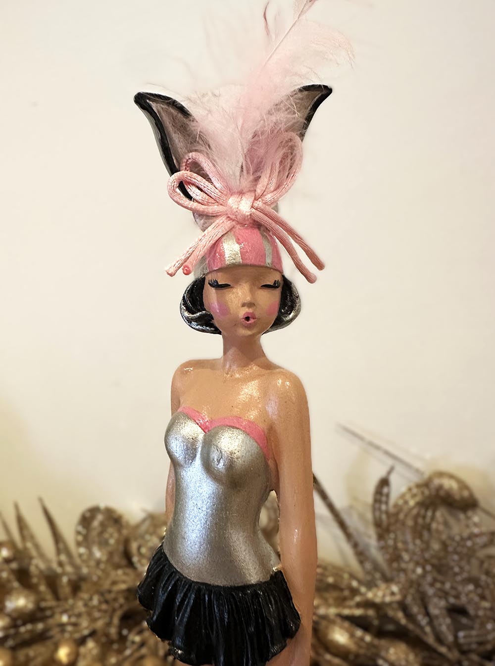 Kırmızılı Kızlar-Dekoratif Obje ,Yılbaşı Aksesuar, Biblo