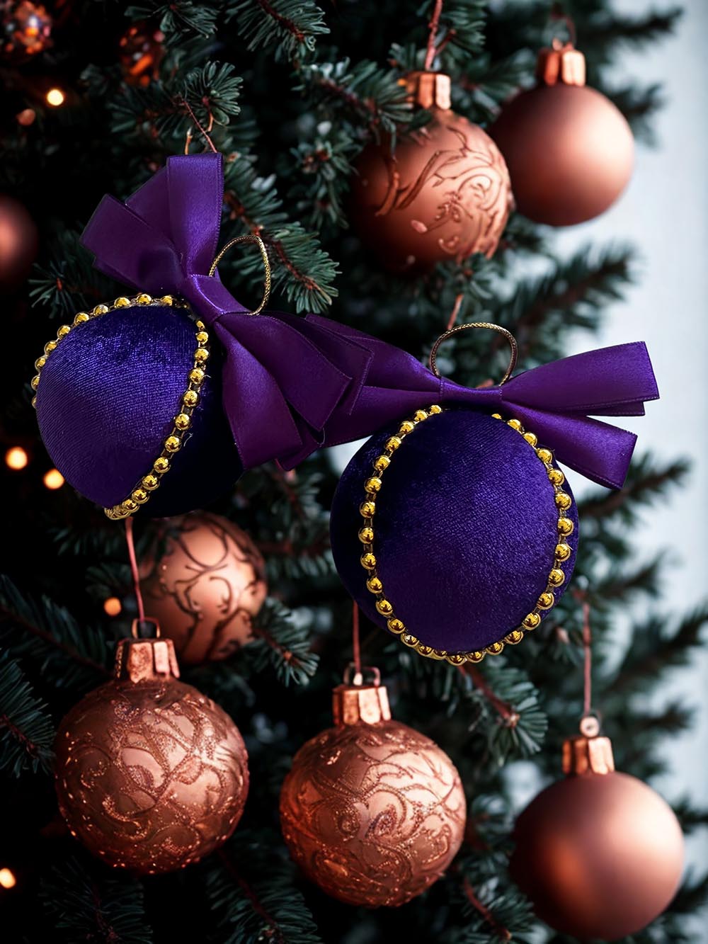 Yılbaşı Çam Ağacı Süsü Mor 8 Cm Kadife Yılbaşı Ağacı Topu
