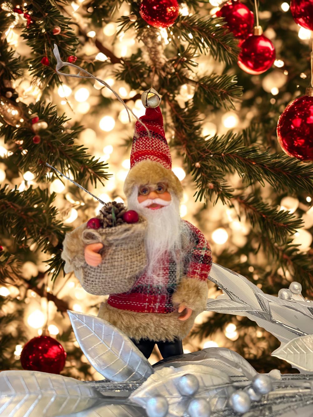 Kırmızı Noel Baba Oyuncak Çam Ağacı Süsü -Yılbaşı Dekor Mini Biblo